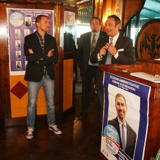 Bordighera: per le elezioni, Patrick Novembre nel pomeriggio a Borghetto e sul lungomare Bordighera: per le elezioni, Patrick Novembre nel pomeriggio a Borghetto e sul lungomare