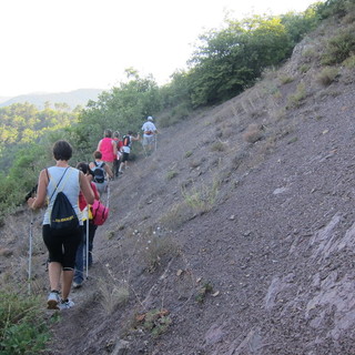 Montegrosso Pian Latte: domenica ‘Nordic Walking foliage Tour’, alla ricerca dei colori d’autunno