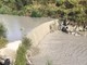Una piccola frana si stacca nella zona di Buggio e il terreno finisce nel Nervia che diventa grigio Una piccola frana si stacca nella zona di Buggio e il terreno finisce nel Nervia che diventa grigio