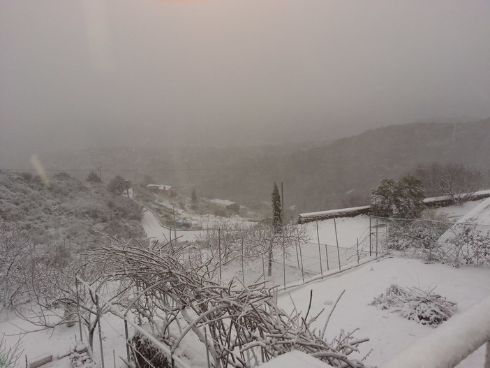 Continua a piovere e nevicare sulla nostra provincia: situazione difficile nell'entroterra e nell'imperiese Continua a piovere e nevicare sulla nostra provincia: situazione difficile nell'entroterra e nell'imperiese
