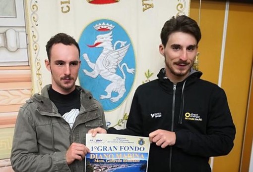 Diano Marina: la Total Direct Energie abbraccia i fratelli Bonifazio. Rinnova Niccolò, ingaggiato Leonardo Diano Marina: la Total Direct Energie abbraccia i fratelli Bonifazio. Rinnova Niccolò, ingaggiato Leonardo