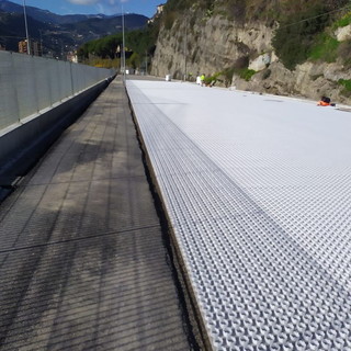 Ventimiglia: quasi ultimati i primi cento posti auto (dei 1.100 previsti in città) nella zona di San Secondo (Foto) Ventimiglia: quasi ultimati i primi cento posti auto (dei 1.100 previsti in città) nella zona di San Secondo (Foto)