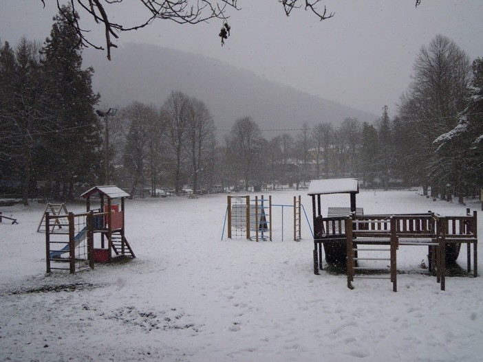 Maltempo sul ponente e Allerta 1: sta nevicando a San Romolo, sul Tenda e sul Nava Maltempo sul ponente e Allerta 1: sta nevicando a San Romolo, sul Tenda e sul Nava