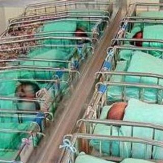 Accentramento di Ostetricia all'ospedale di Sanremo: la 'rete' ed i 'social' alleati contro la disposizione