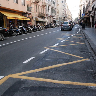 Sanremo: nuovo assetto di via Roma, proseguono le lamentele, pronte le risposte dell'Assessore Sanremo: nuovo assetto di via Roma, proseguono le lamentele, pronte le risposte dell'Assessore