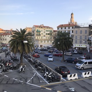 Piazza Eroi Sanremesi Piazza Eroi Sanremesi