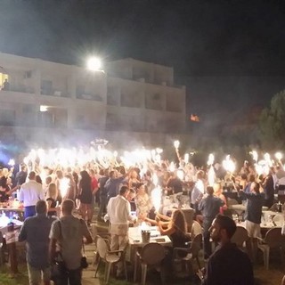 Santo Stefano al Mare: grande successo ieri sera per la Notte degli Oscar a Marina degli Aregai (Foto e Video) Santo Stefano al Mare: grande successo ieri sera per la Notte degli Oscar a Marina degli Aregai (Foto e Video)