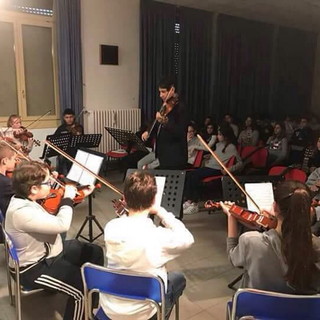 Sanremo: anche all'Istituto Comprensivo 'Italo Calvino' il progetto del Miur 'Nessun Parli' (Foto) Sanremo: anche all'Istituto Comprensivo 'Italo Calvino' il progetto del Miur 'Nessun Parli' (Foto)