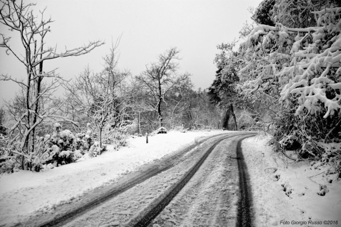 Dopo la nostra anticipazione di questa mattina ecco la conferma: allerta neve dell'Arpal per domani (Video)