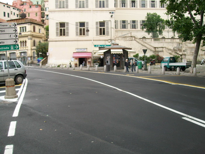 Sanremo: viabilità in piazza Eroi e parcheggio di piazza Borea, il punto di vista di un lettore Sanremo: viabilità in piazza Eroi e parcheggio di piazza Borea, il punto di vista di un lettore