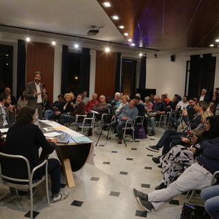 Taggia: il M5S dice 'No al biodigestore', il sindaco Conio firma per chiedere a Regione Liguria un'inchiesta pubblica (FOTO e VIDEO)