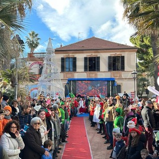 Villa Boselli si accende di magia: Arma di Taggia inaugura il suo Natale più atteso (Foto)