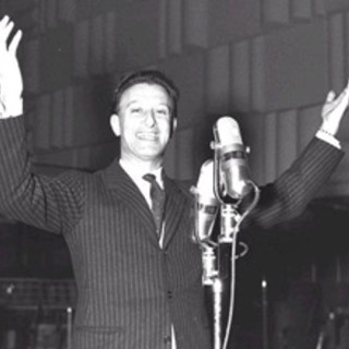 Poche settimane al Festival di Sanremo 2012, la rievocazione storica dell'edizione '51 di un nostro lettore