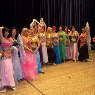 Santo Stefano al Mare: stasera danza orientale e presentazione libro