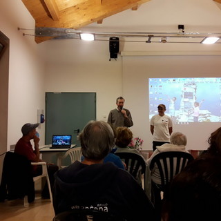 Sold Out per ‘Noi per il Nepal’ di Lorenzo Gariano e Stefano Sciandra al Salone delle Guide del Monviso