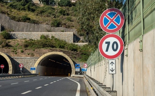 Sanremo: troppi incidenti sull'Aurelia Bis, scende a 70 il limite di velocità sul tratto a doppia corsia