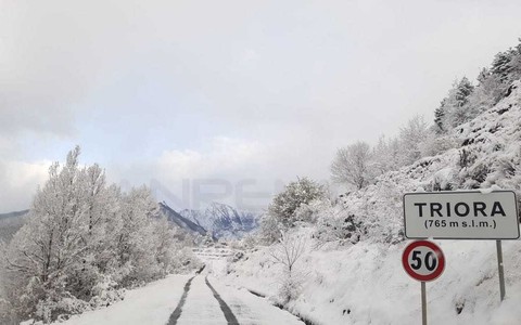 Maltempo: l'Arpal prolunga l’allerta neve gialla sul Centro-Ponente fino a domani mattina