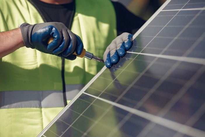 Noleggio Piattaforme Aeree Fotovoltaiche Noleggio Piattaforme Aeree Fotovoltaiche