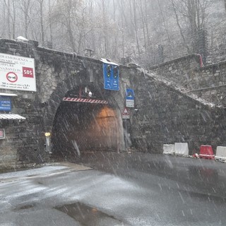 Sulla costa pioggia e freddo sulle montagne liguri: attenzione perchè nevica sul Colle di Tenda (Foto)