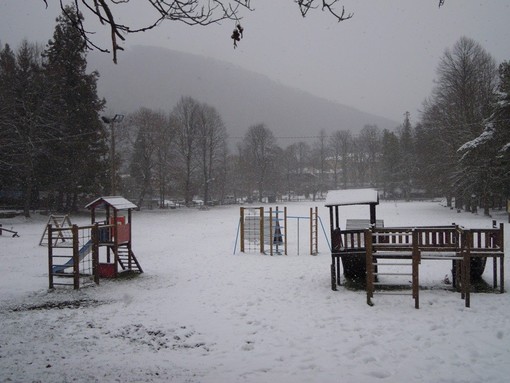 Maltempo sul ponente e Allerta 1: sta nevicando a San Romolo, sul Tenda e sul Nava Maltempo sul ponente e Allerta 1: sta nevicando a San Romolo, sul Tenda e sul Nava