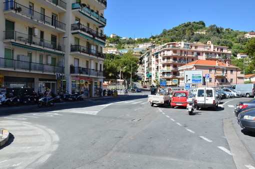 Sanremo: "Ladruncoli nella zona del Borgo", l'allarme lanciato dagli utenti sui social network Sanremo: "Ladruncoli nella zona del Borgo", l'allarme lanciato dagli utenti sui social network