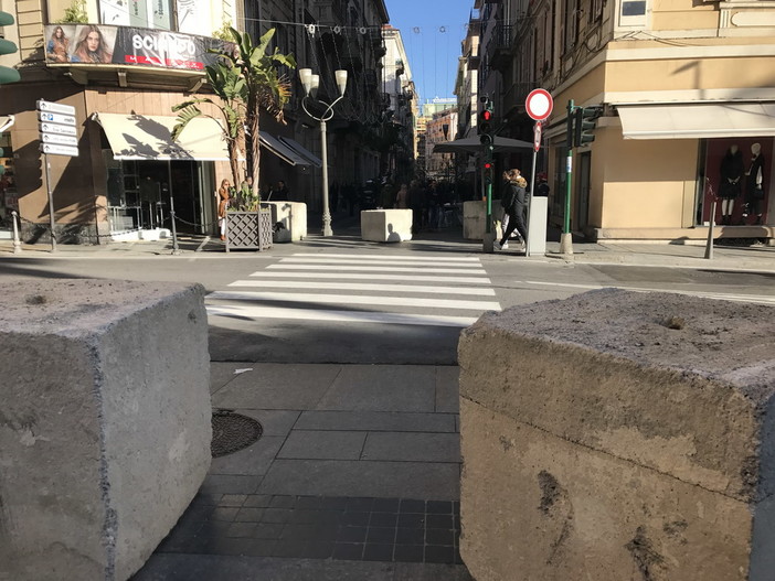 Sanremo: new jersey per prevenzione attentati terroristici, lettrice "Polemica commercianti inappropriata" Sanremo: new jersey per prevenzione attentati terroristici, lettrice "Polemica commercianti inappropriata"