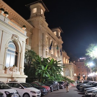 Chiusura pomeridiana al Casinò: oggi l'incontro in Comune ma se ne riparlerà in una riunione tra Cda e Sindacati