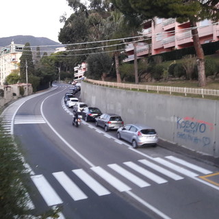 Sanremo: rifacimento di parte dell'asfalto in strada Solaro, i ringraziamenti di altri tre lettori