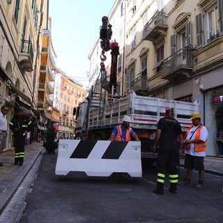 Le nuove barriere antiterrorismo in via Matteotti
