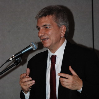 Il presidente della Regione Puglia Nichi Vendola arrivato ad Imperia: la prima intervista