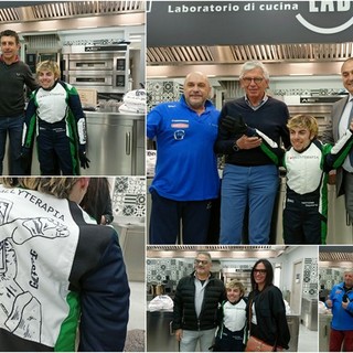 Un sogno diventa realtà, una tuta da rally per Nicholas Deplano: a Vallecrosia la consegna (Foto e video)