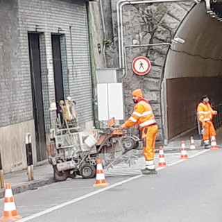 Nuove aree di sosta per moto e scooter nel centro città: stalli vicino alla galleria Francia e in via Marsaglia