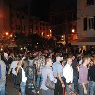 Si avvicina la ‘Notte Bianca’ di Sanremo: questa sera il concerto di Fedez, ecco il programma