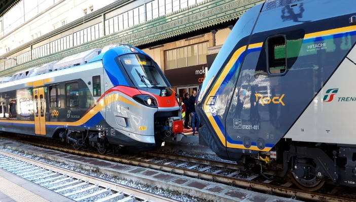 Trasporti, FdI non ci sta: "Contingentare i treni è pura follia. Il Mit deve intervenire" Trasporti, FdI non ci sta: "Contingentare i treni è pura follia. Il Mit deve intervenire"