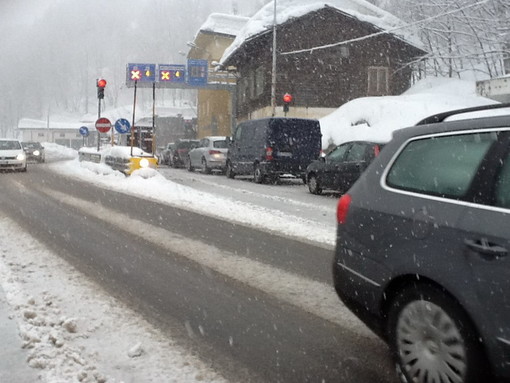 La neve sul Tenda pochi minuti fa