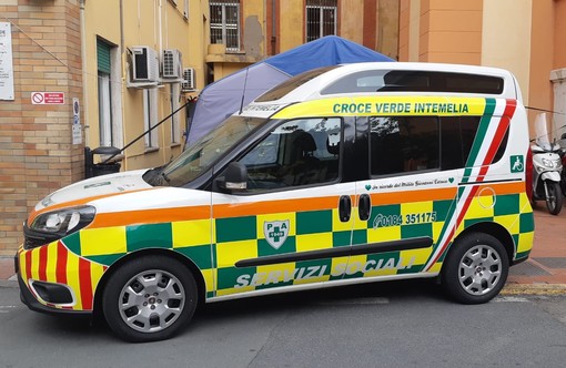 Il nuovo mezzo della Croce Verde Intemelia