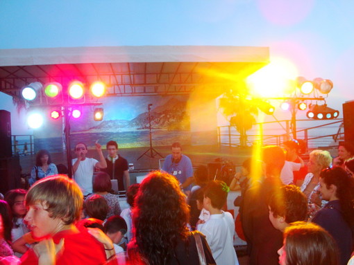 Ventimiglia: grande successo ieri sera al 'Resentello' per il 'Nutella Party' a ritmo di dance Ventimiglia: grande successo ieri sera al 'Resentello' per il 'Nutella Party' a ritmo di dance