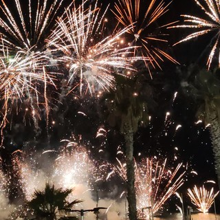 Torna la 'Notte Blu' con lo spettacolo piromusicale: cambia la viabilità sul lungomare a Vallecrosia Torna la 'Notte Blu' con lo spettacolo piromusicale: cambia la viabilità sul lungomare a Vallecrosia