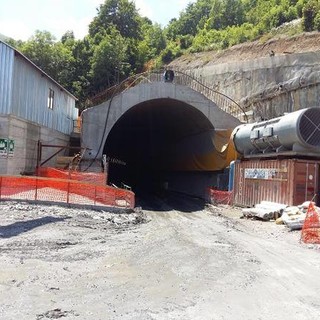 Arriva da Limone Piemonte la costituzione di un comitato per il Tunnel del Colle di Tenda Arriva da Limone Piemonte la costituzione di un comitato per il Tunnel del Colle di Tenda