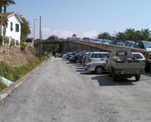 Confermata la nostra anticipazione: da domani parcheggio a pagamento sul lungomare
