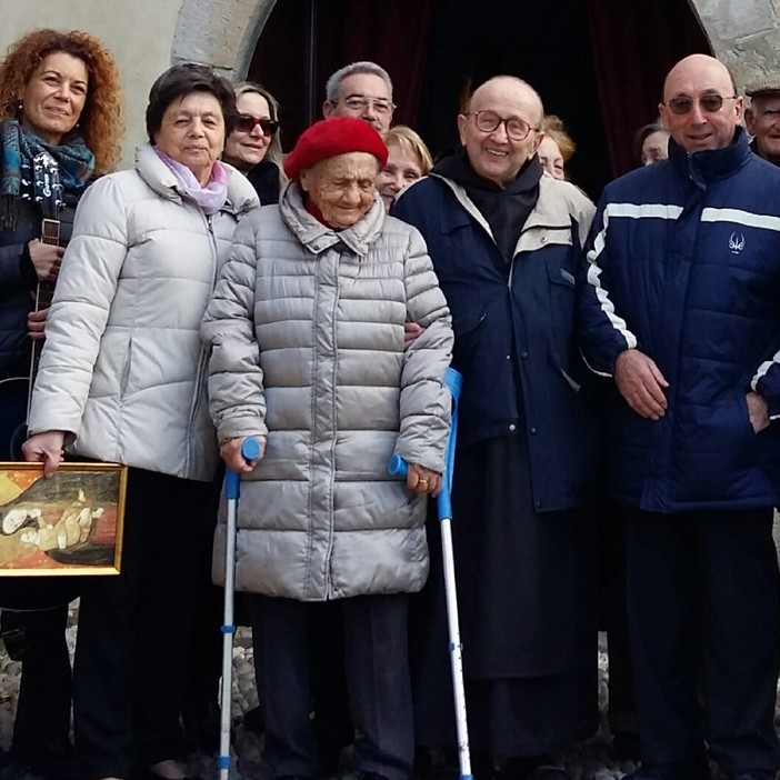 Riva Ligure: alla chiesa del Buon Consiglio grande festa per i 103 anni di Natalina Camia (foto)