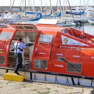 Sanremo: iniziato questa mattina lo sbarco dei passeggeri della nave da crociera Seabourn Sojourn