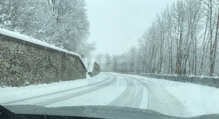 In arrivo una perturbazione: previste lievi piogge, possibili nevicate oggi sui 700 e domani sopra i 1200 metri In arrivo una perturbazione: previste lievi piogge, possibili nevicate oggi sui 700 e domani sopra i 1200 metri