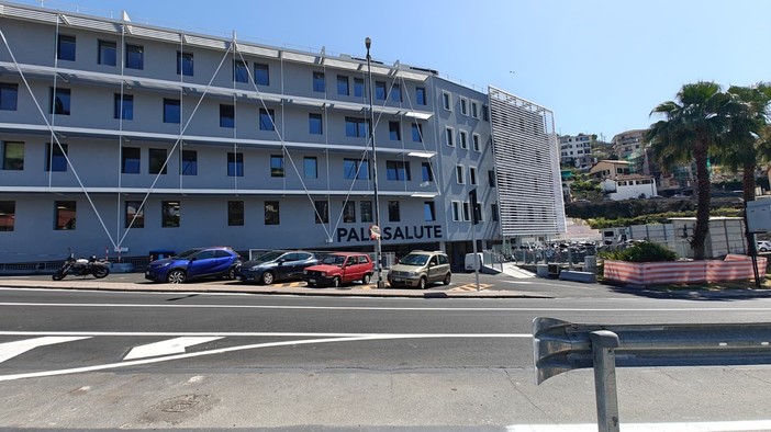 Nasce l'Hub della Cura: a Sanremo uno dei sette sportelli regionali per aiutare le famiglie a trovare assistenti qualificati Nasce l'Hub della Cura: a Sanremo uno dei sette sportelli regionali per aiutare le famiglie a trovare assistenti qualificati