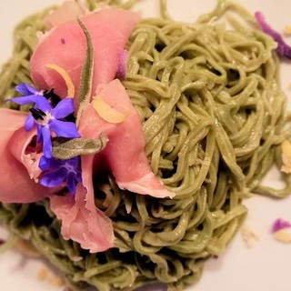 Sanremo: l’Osteria di via Peri un locale dove mangiare bene, spendendo il giusto, tra autenticità liguri e qualche contaminazione piemontese.