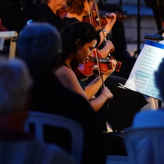 Concerto della Sinfonica di Sanremo nella Chiesa di Cristo Risorto a Ospedaletti Concerto della Sinfonica di Sanremo nella Chiesa di Cristo Risorto a Ospedaletti