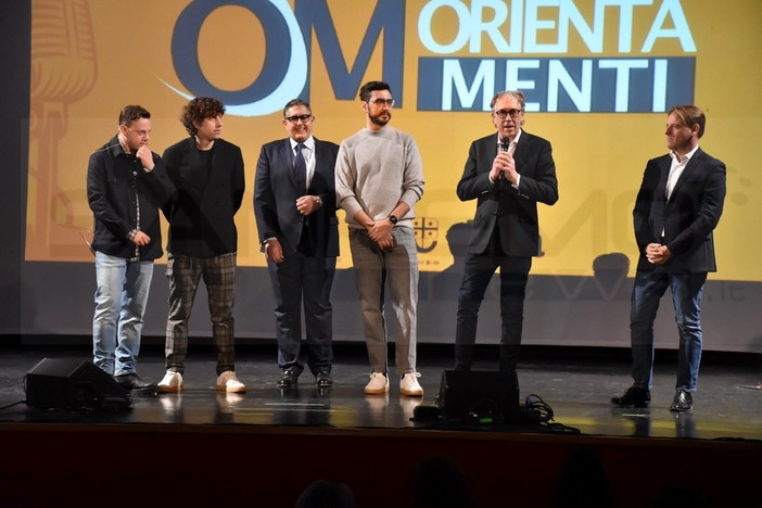 Orientamenti: oltre 1.000 genitori hanno partecipato ai primi due webinar su disturbi alimentari e nuove tecnologie