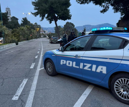 Festa della Polizia, il Silp: "Grazie agli uomini e alle donne in divisa" Festa della Polizia, il Silp: "Grazie agli uomini e alle donne in divisa"