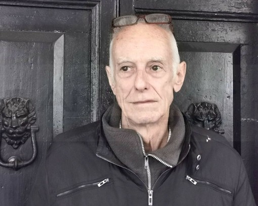 Triora, il pittore sanremese Roberto Anfossi dona una sua opera al Museo della Stregoneria Triora, il pittore sanremese Roberto Anfossi dona una sua opera al Museo della Stregoneria