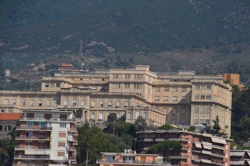 Sanità pubblica: un lettore &quot;Gli angeli senza ali: nel reparto di oncologia di Sanremo infermiere eroiche ma abbandonate&quot;